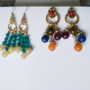 Bundle of 2 Vintage earrings